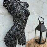 Demi-buste métal Alba – sculpture déco en métal, vue 2, fabrication artisanale design