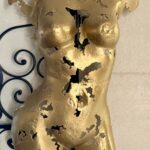 Demi-buste femme aluminium doré Rose – sculpture déco en métal, vue 1, fabrication artisanale design