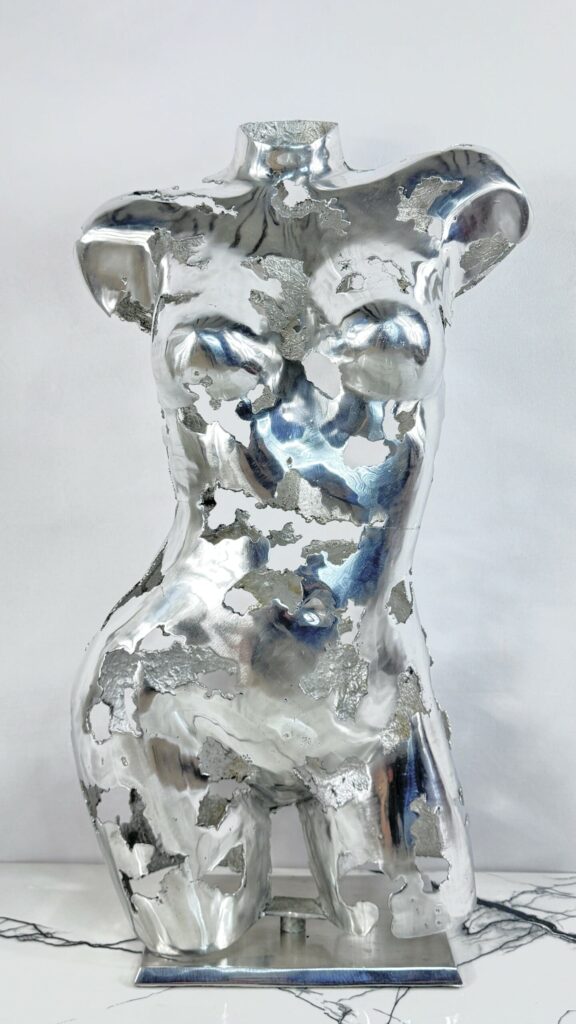 Buste femme aluminium Marine – sculpture déco en métal, vue 1, fabrication artisanale design