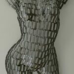 Demi-buste en lames métal Margot – sculpture déco en métal, vue 1, fabrication artisanale design