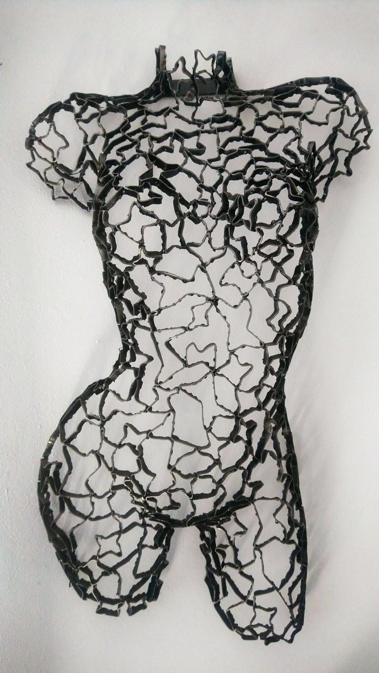 Demi-buste étoilé acier – sculpture déco en métal, vue 1, fabrication artisanale design