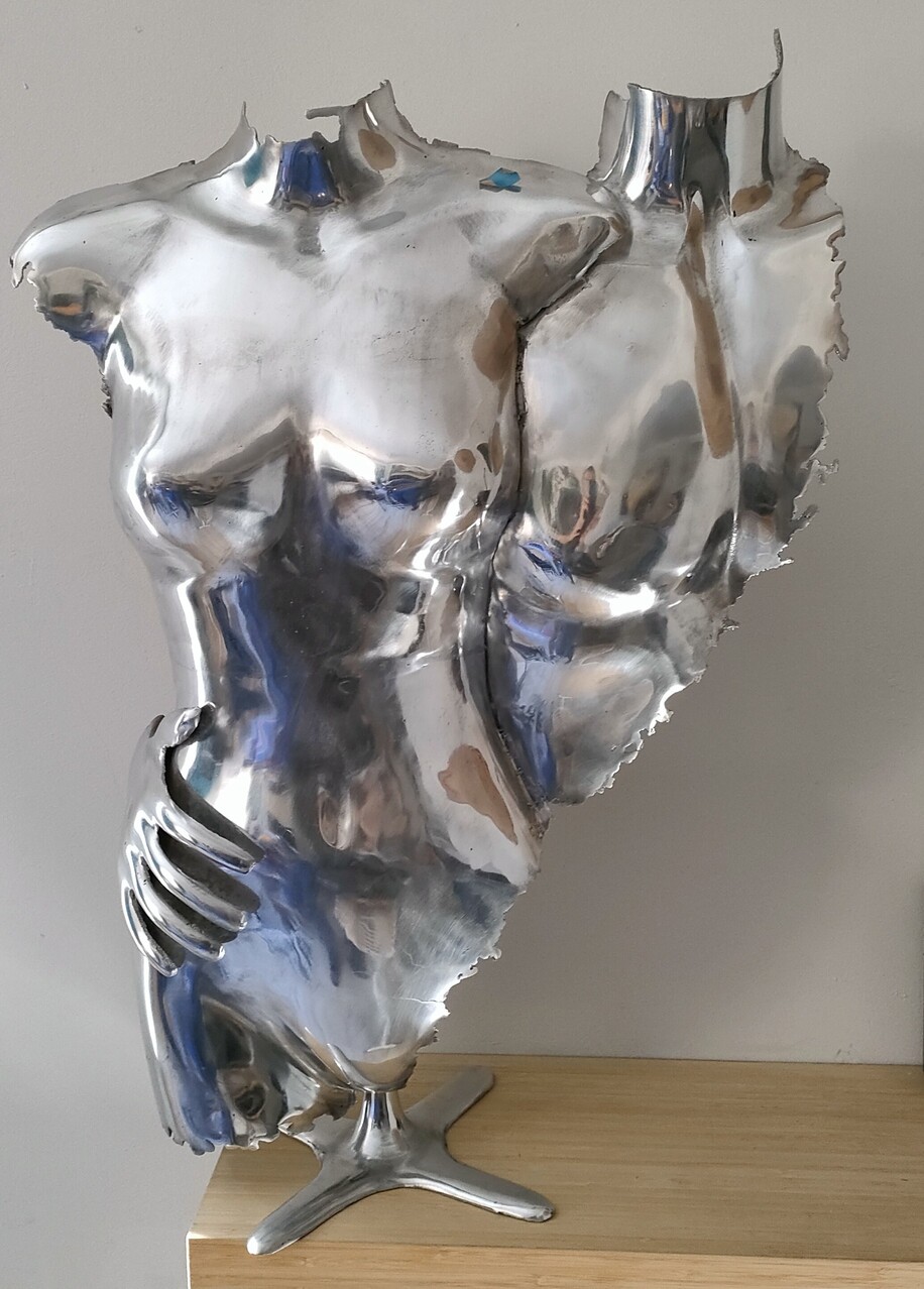 Demi-buste alu double Roméo et Juliette – sculpture déco en métal, vue 1, fabrication artisanale design