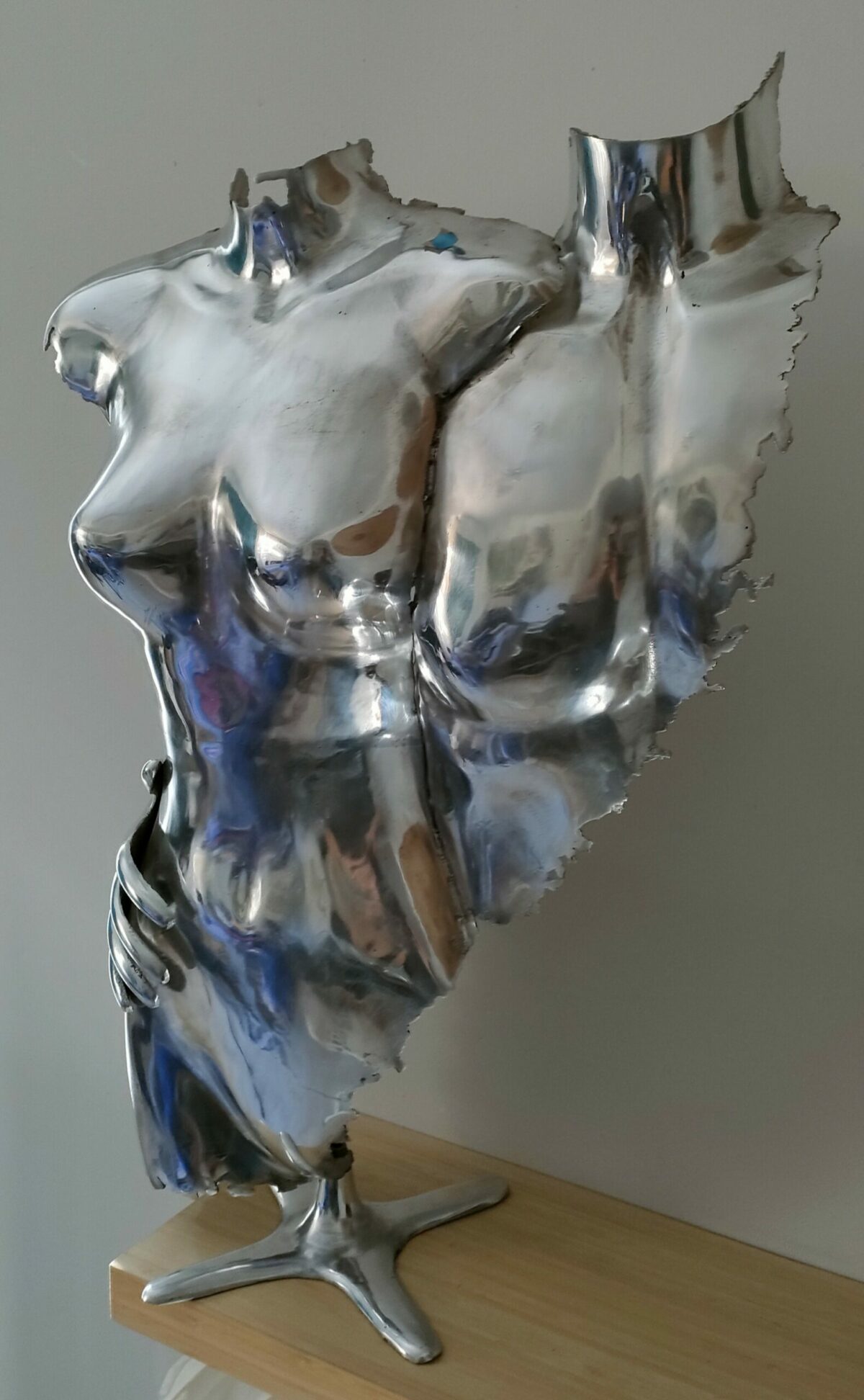 Demi-buste alu double Roméo et Juliette – sculpture déco en métal, vue 2, fabrication artisanale design