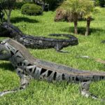 Crocodile en pièces mécaniques, métal, art recyclé déco de jardin vue 2
