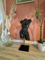 Buste de femme en pièces recyclées métal Chloé – sculpture déco en métal, vue 1, fabrication artisanale design