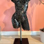 Buste de femme en pièces recyclées métal Chloé – sculpture déco en métal, vue 2, fabrication artisanale design