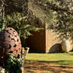 Oeuf en plaques de métal brut