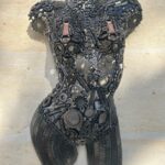 Demi-buste en métal pièces mécaniques Aurélie – sculpture déco en métal, vue 2, fabrication artisanale design