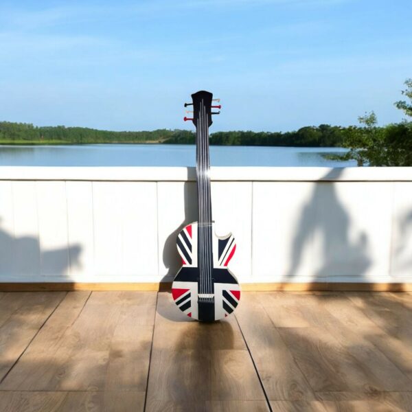 Guitare en métal union jack