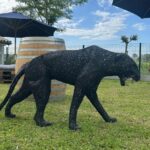 Panthère noire en métal , sculpture contemporaine artisanale