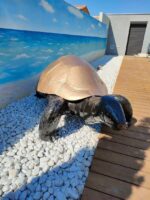 Tortue en métal, sculpture basse et douce pour jardin zen vue 2
